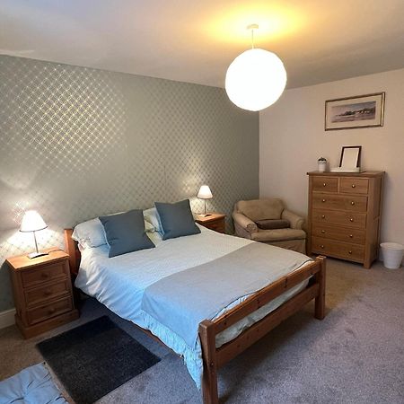 A Spacious 2 Bed Flat In Kingsbridge Town מראה חיצוני תמונה