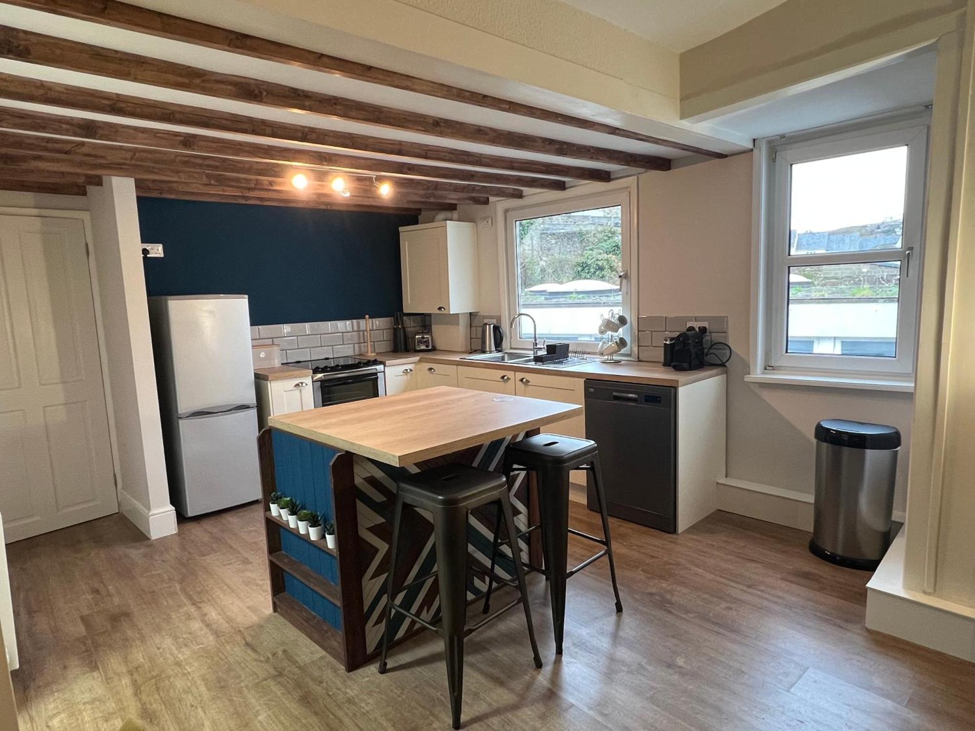 A Spacious 2 Bed Flat In Kingsbridge Town מראה חיצוני תמונה